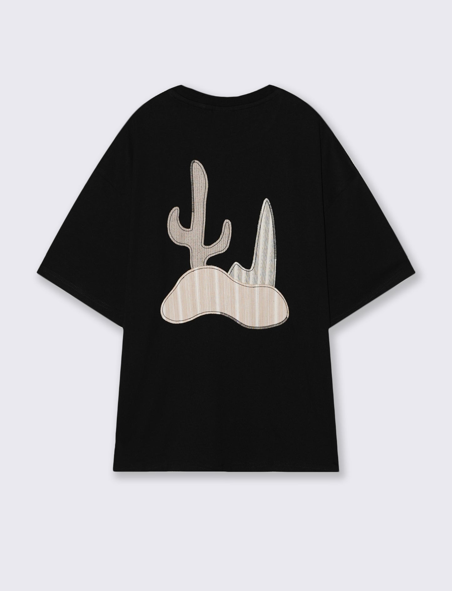 T-shirt with unique prints and applications - Black