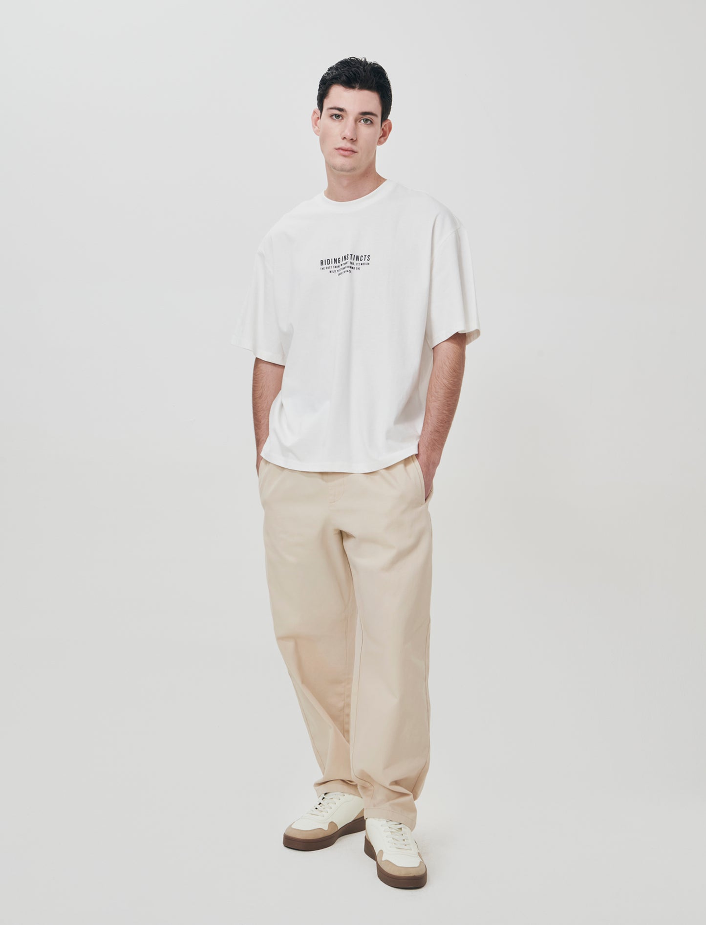 T-shirt with unique prints and applications - White