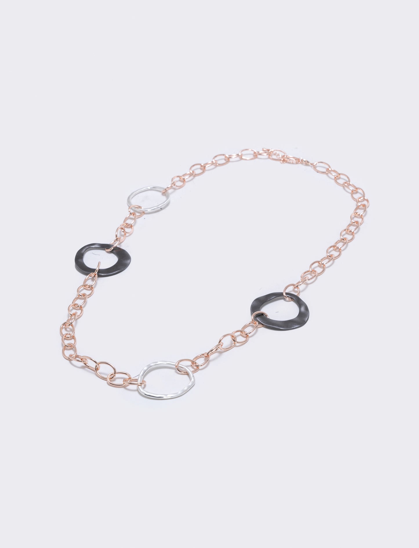 Collana lunga con cerchi effetto perla - Rosa