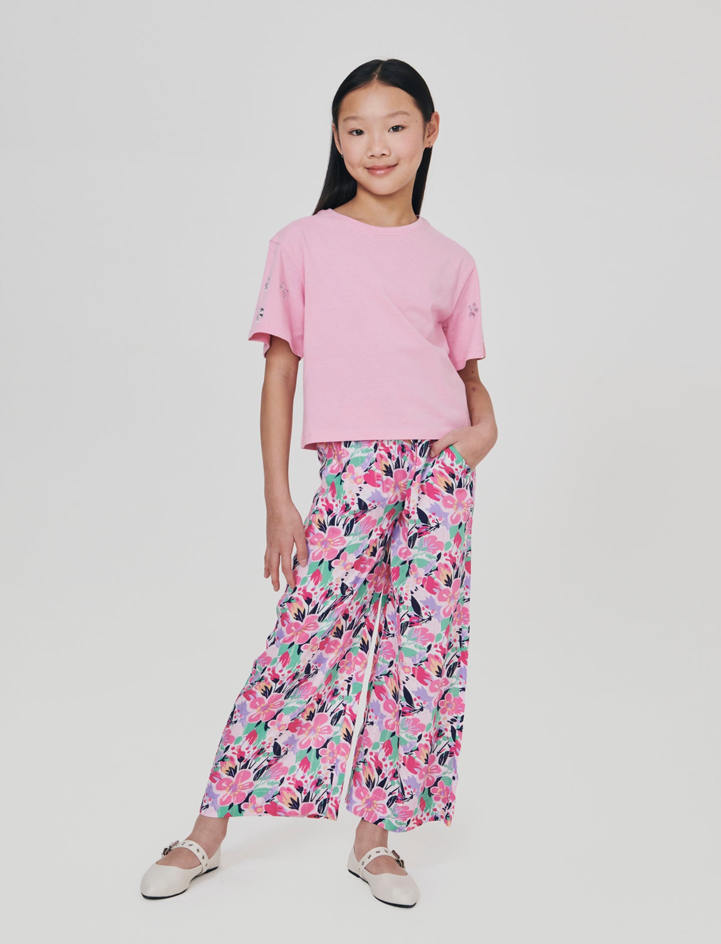 Loose T-shirt with adhesive stones and ribbing - Pink