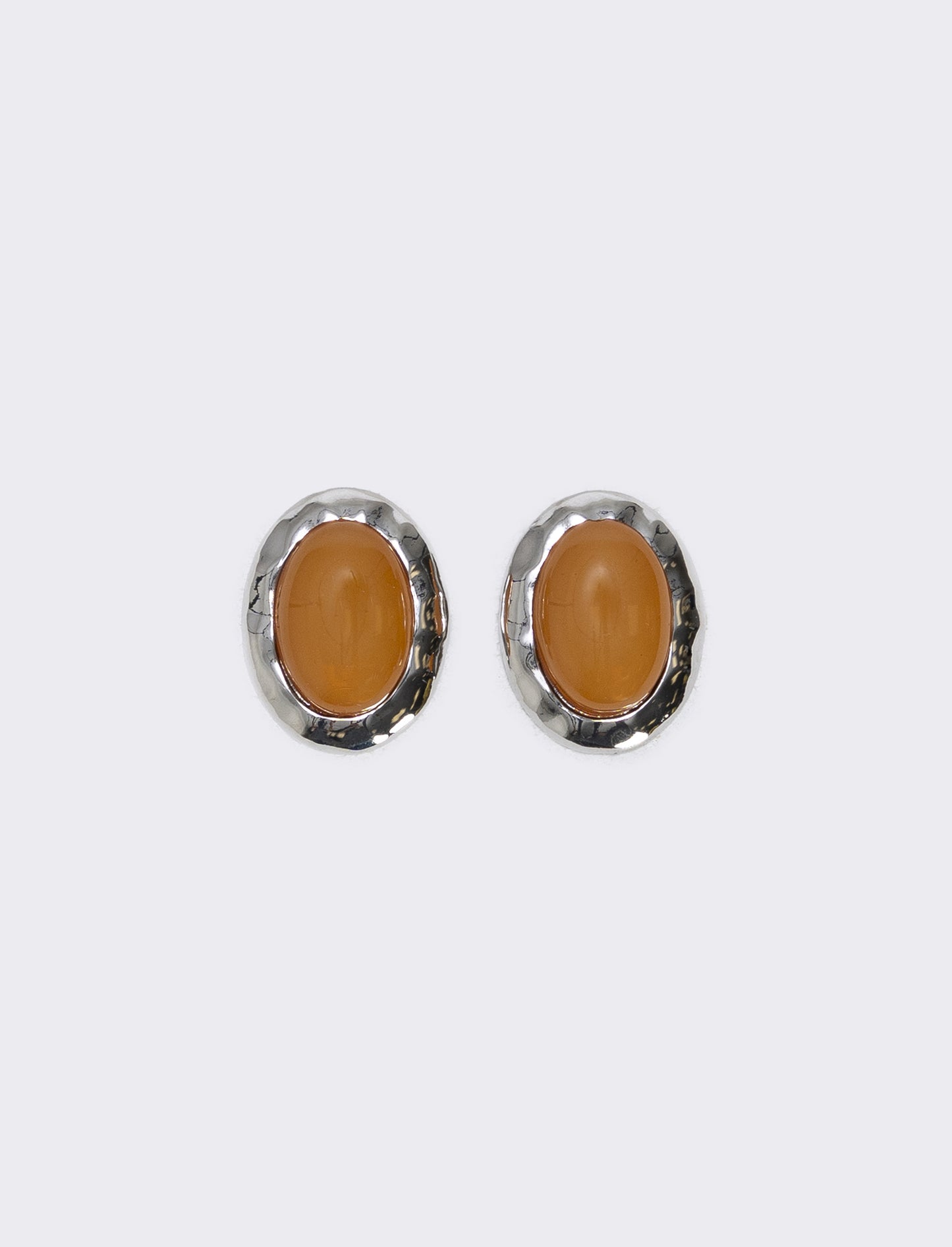 Orecchini bottone clip per donne eleganti - Marrone