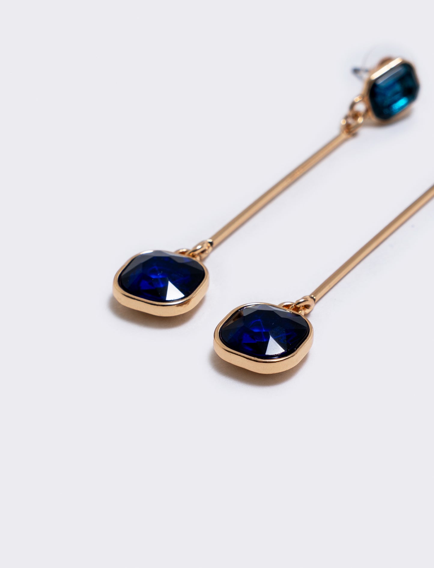 Orecchino Pendente con Due Pietre - Blu