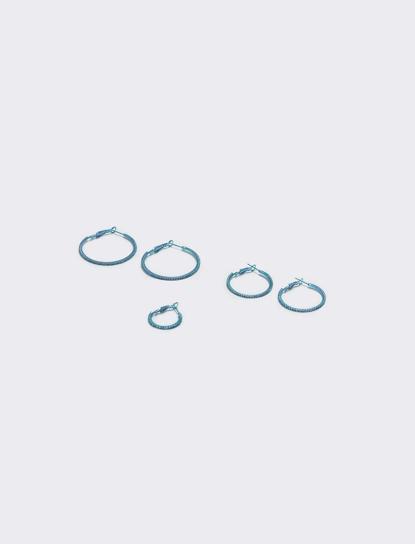 Card with 3 colored rhinestone circles - Sky blue