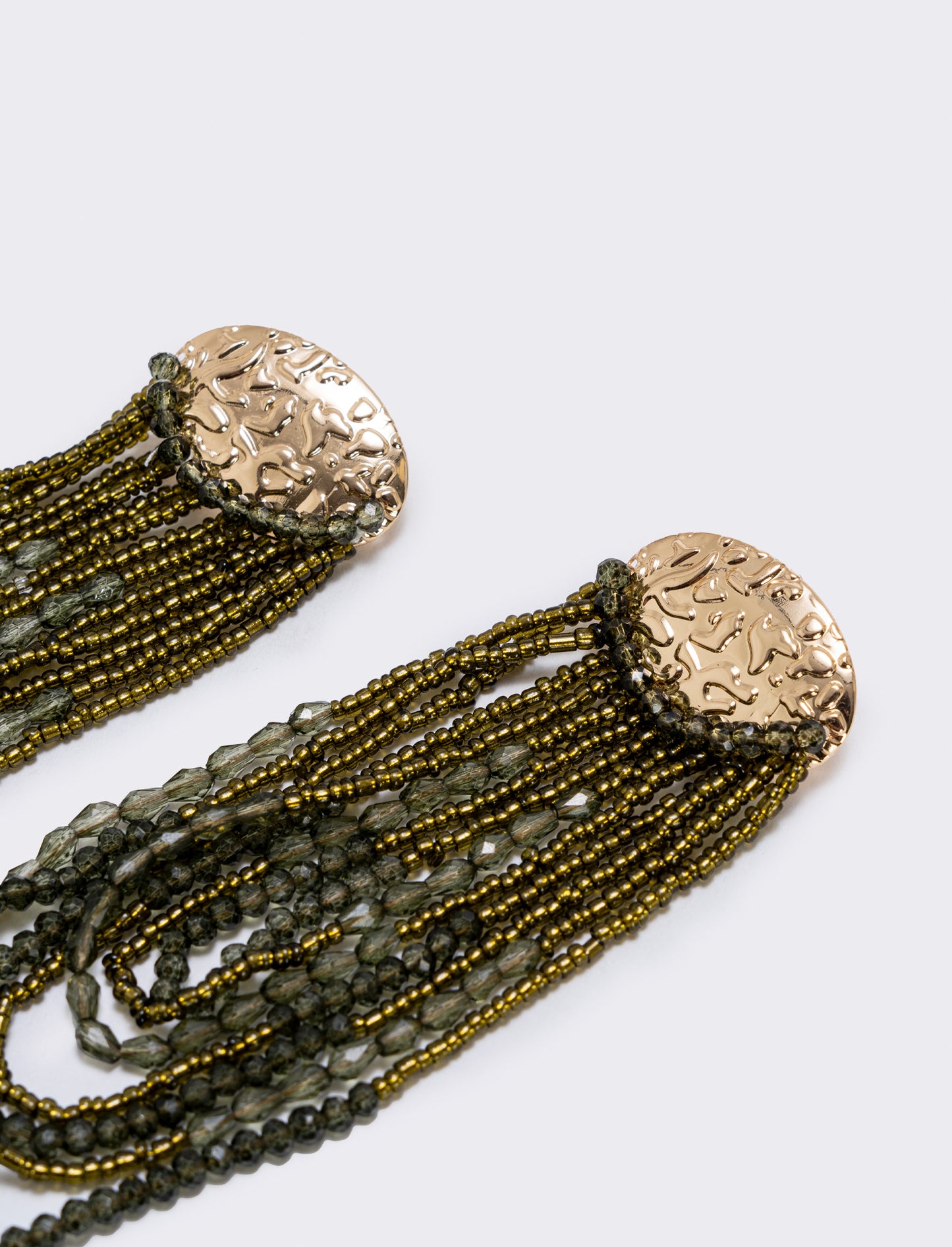 Elegant long beaded earrings - Green
