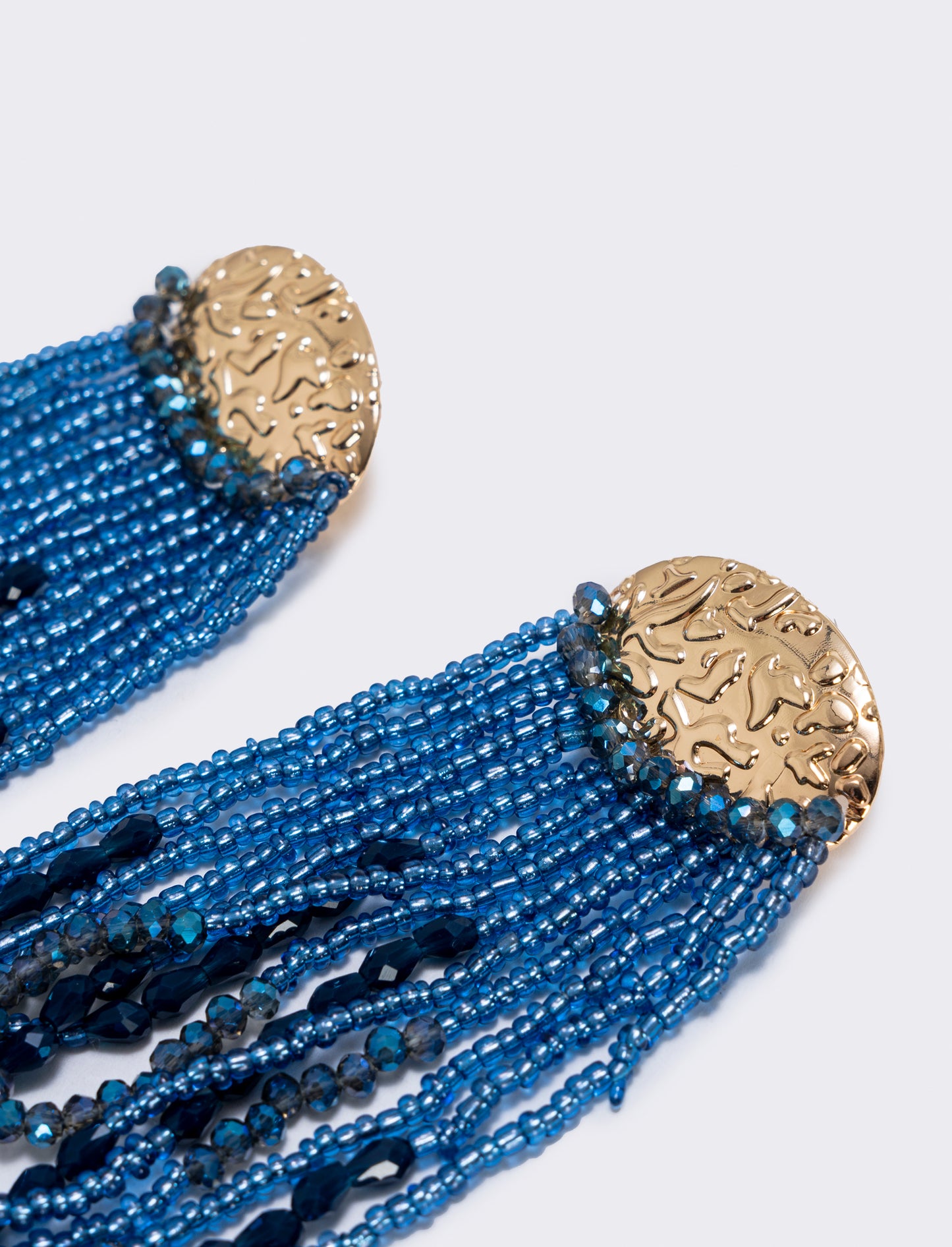 Orecchini lunghi in conteria elegante - Blu
