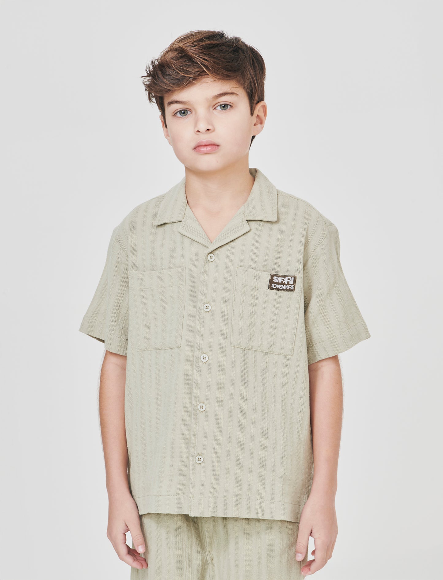 Oversized shirt with collar and short sleeves - Green