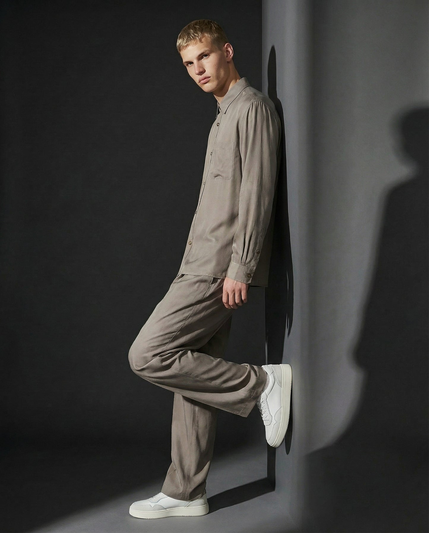 PANTALONI JOGGER DA SET IN MISTO VISCOSA - Verde salvia