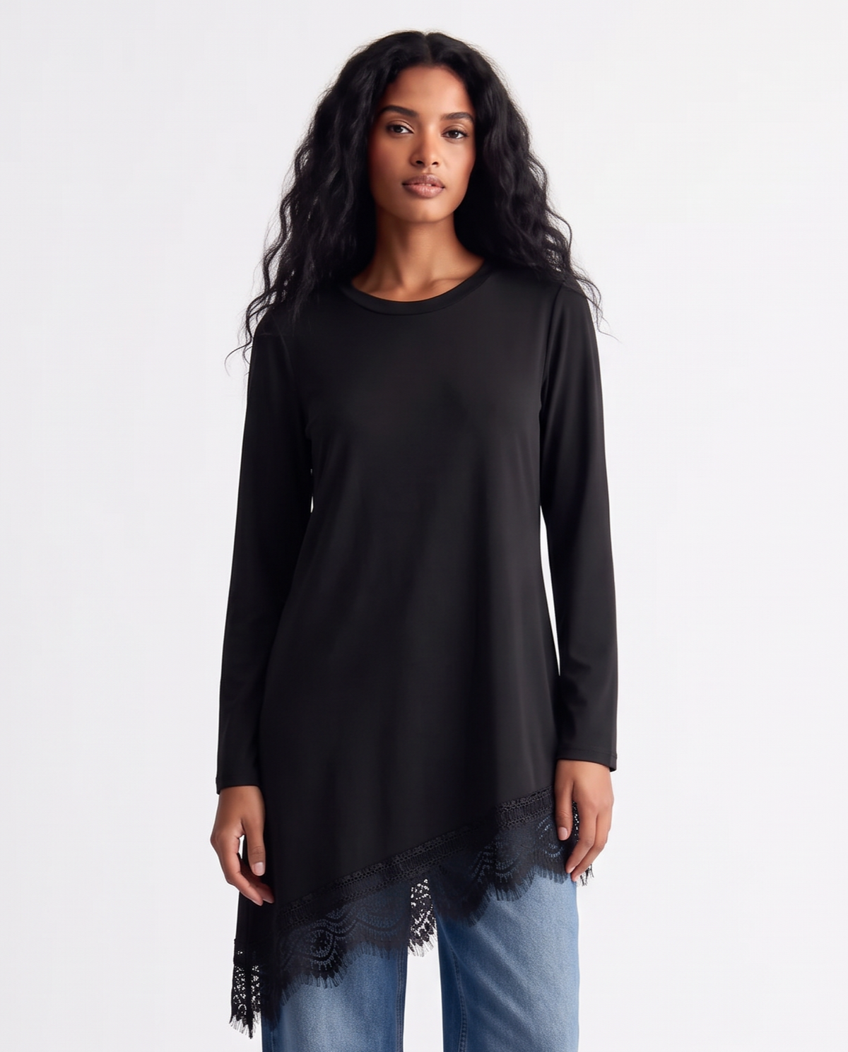 Maglia con pizzo al fondo - Nero