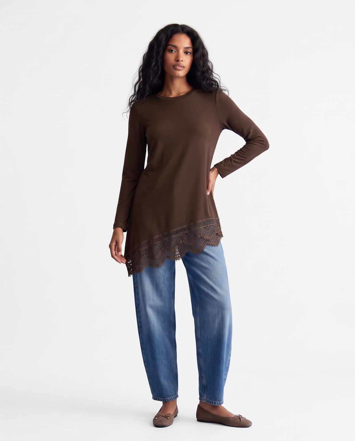 Maglia con pizzo al fondo - Moro