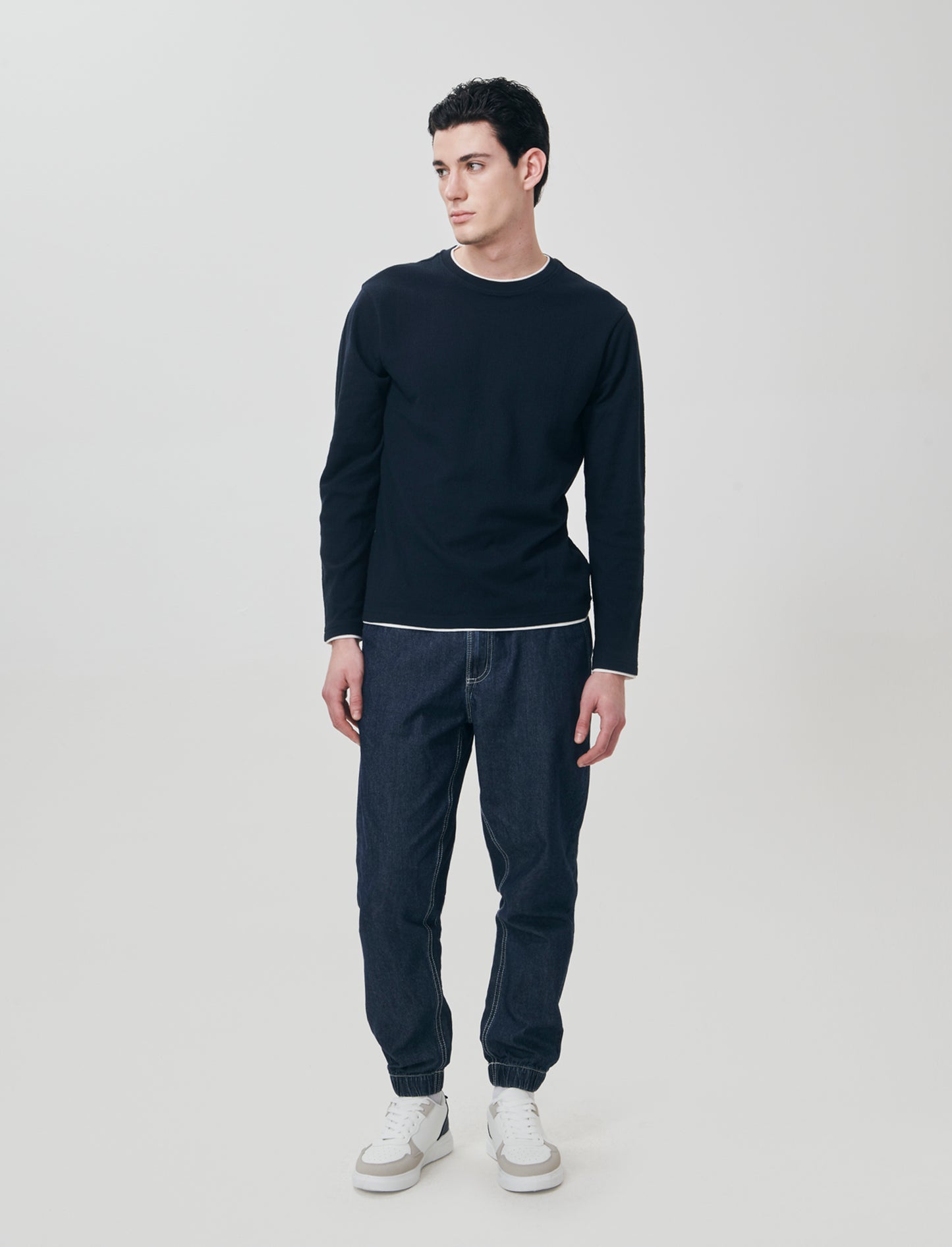 Light and Distressed Chino Jogger Jeans - Blue