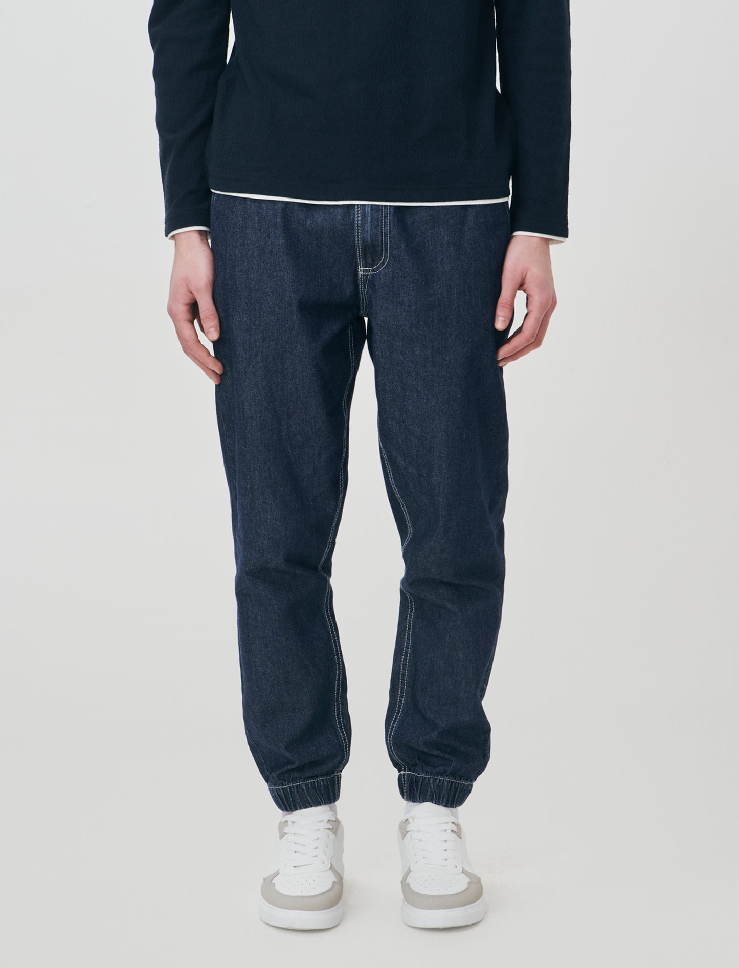 Light and Distressed Chino Jogger Jeans - Blue