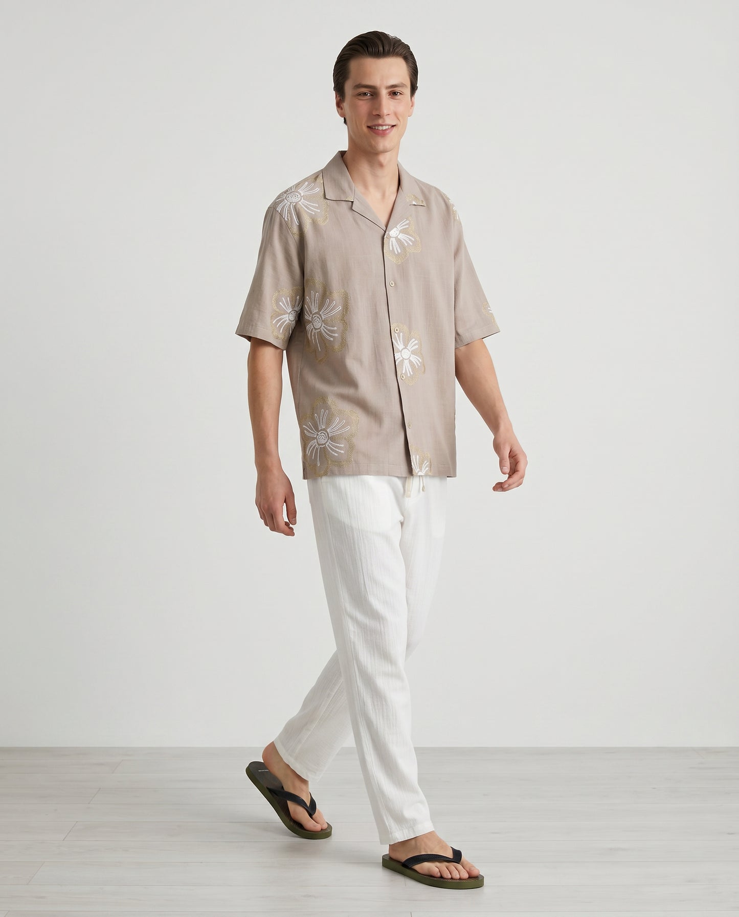 Camicia boxy fit in cotone ricamato - Beige