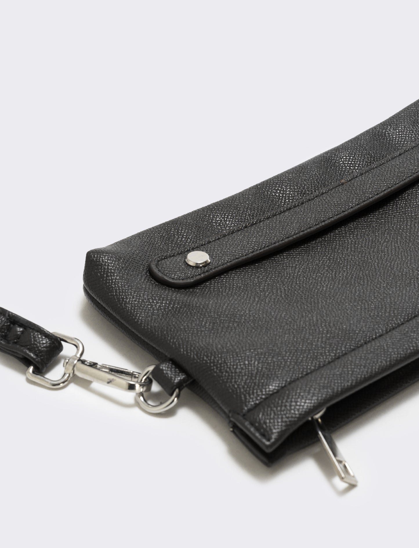 Elegant and practical men's zip pouch - Black