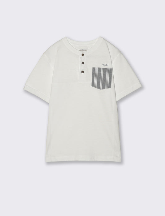 T-shirt con taschino e risvolti chic - Bianco