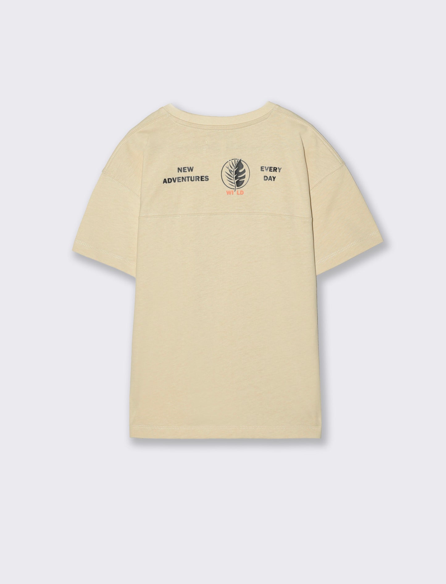T-Shirts with prints for every occasion - Beige