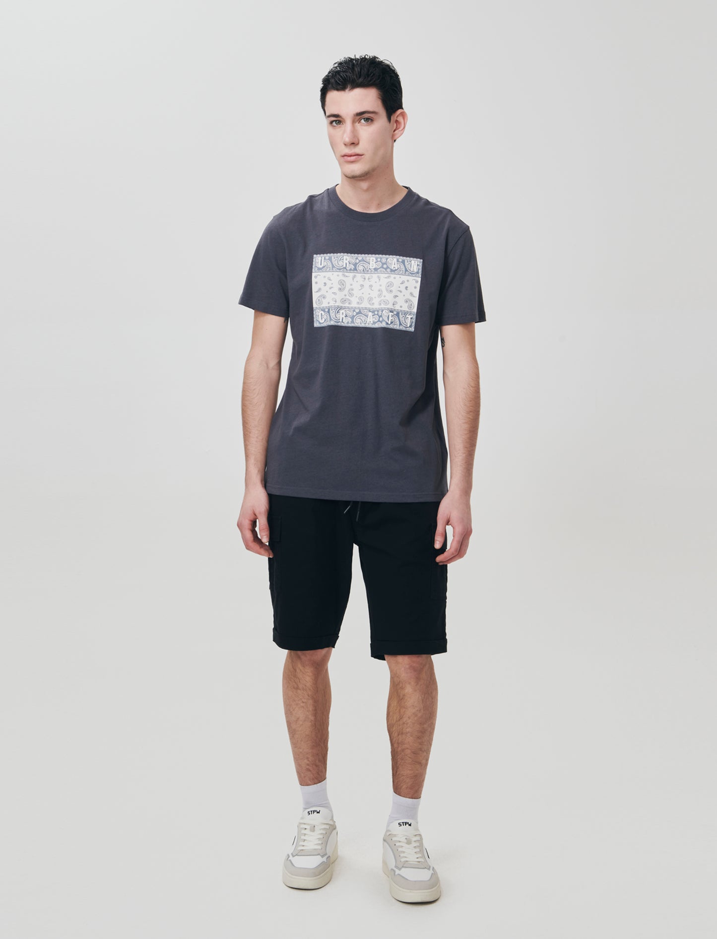 Bermuda Jogger Cargo Fit in Stretch Cotton - Black