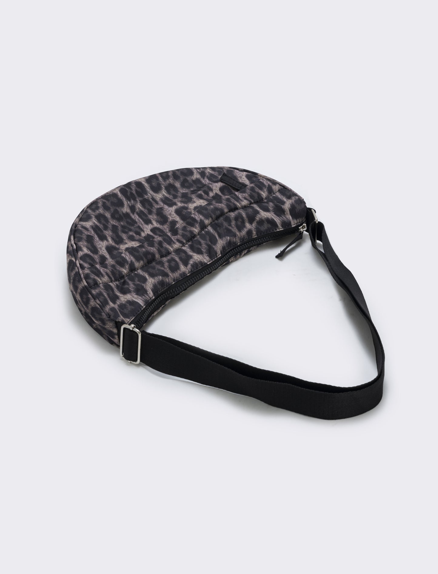 Borsa mezzaluna in nylon con tracolla - Leopardato