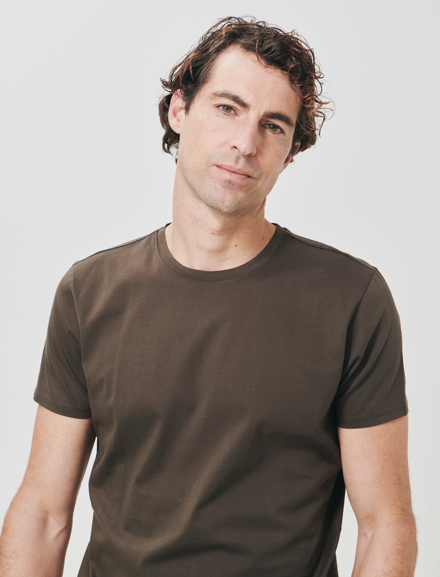 T-shirt girocollo in cotone mercerizzato - Moro