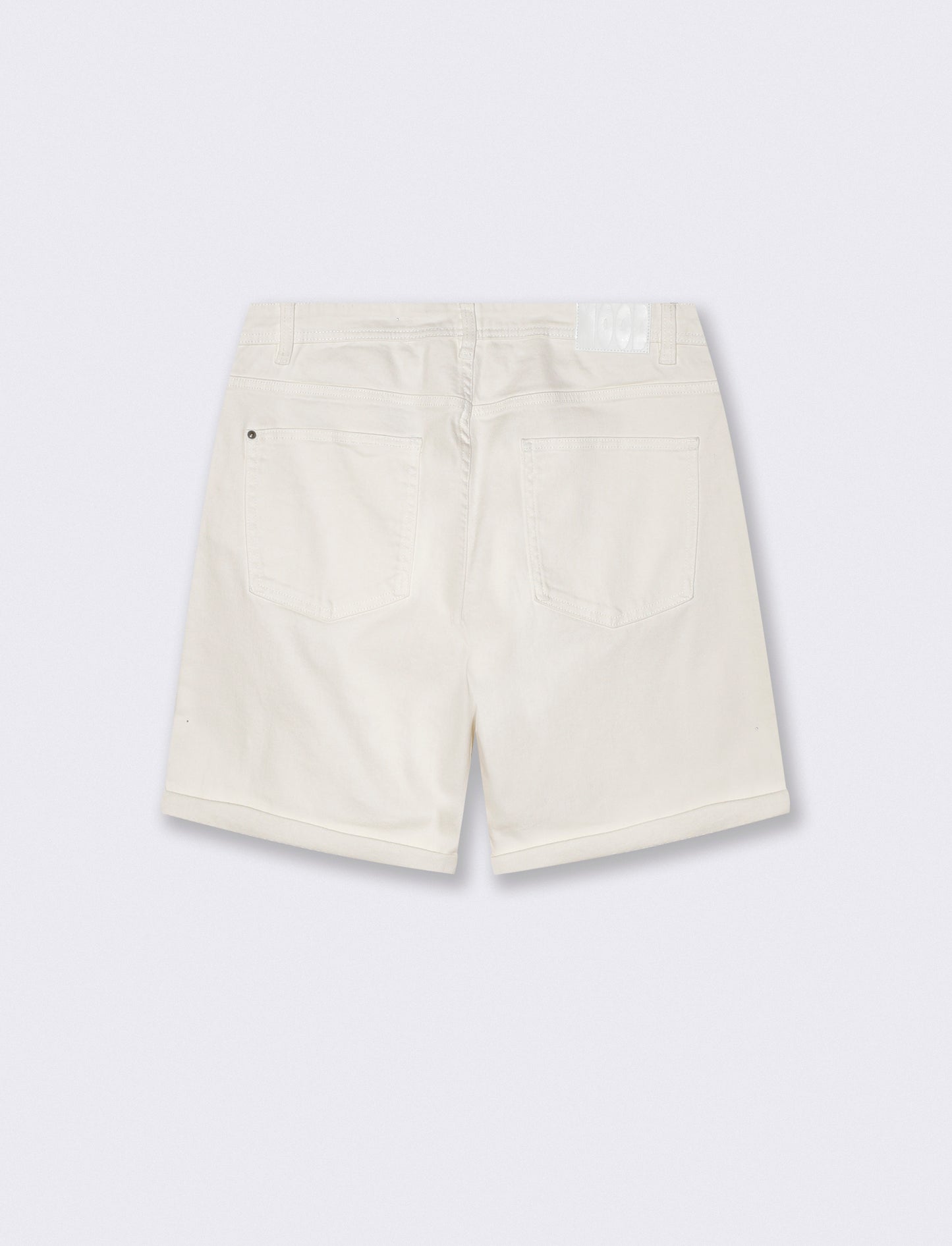 BERMUDA JEANS REGULAR FIT: - Bianco