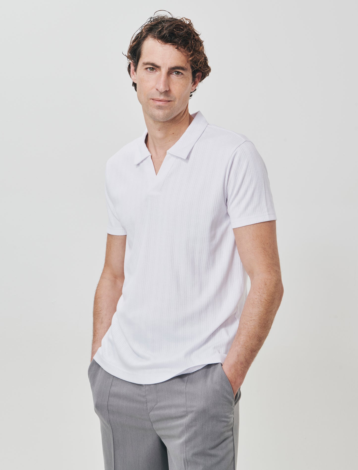 Short-sleeve ribbed polo effect - White