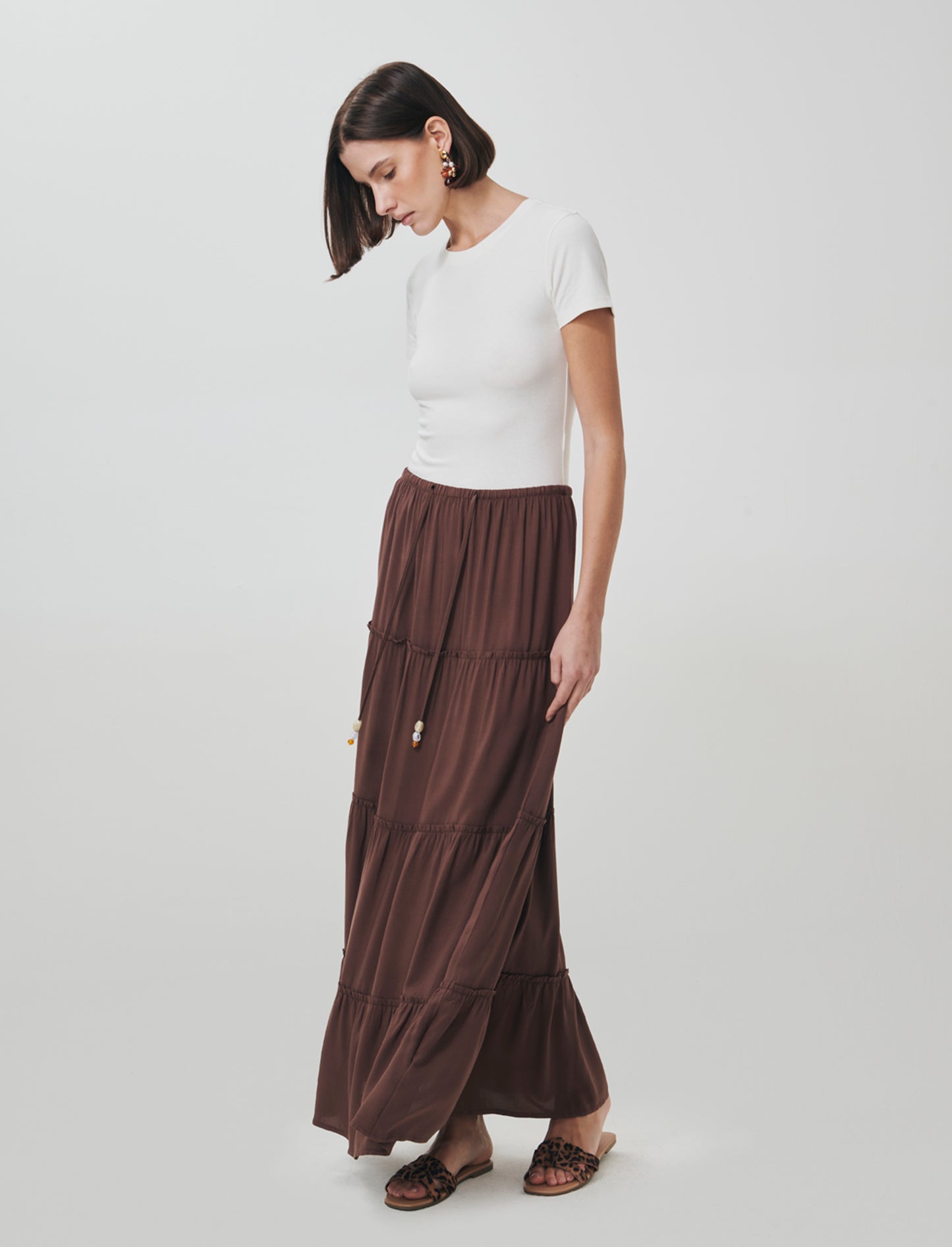 Long skirt with drawstring at the waist - Brown