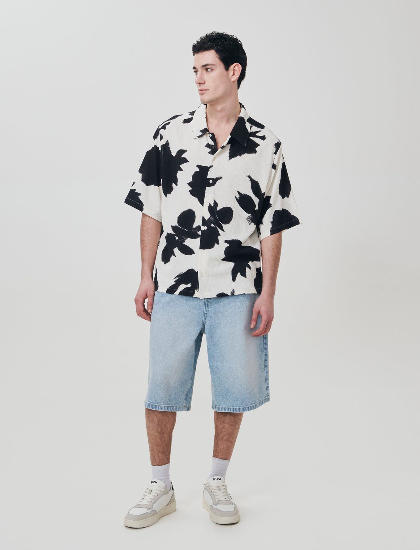 Bermuda Jeans Skater Fit in Denim Slavato - Denim