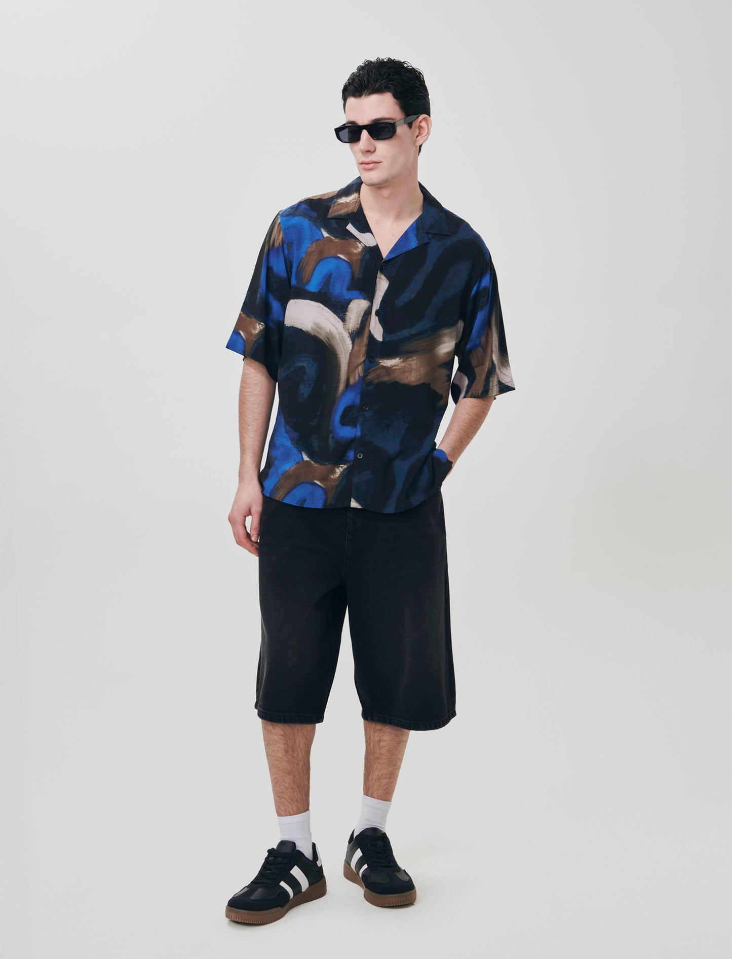 Bermuda Jeans Skater Fit in Denim Slavato - Nero