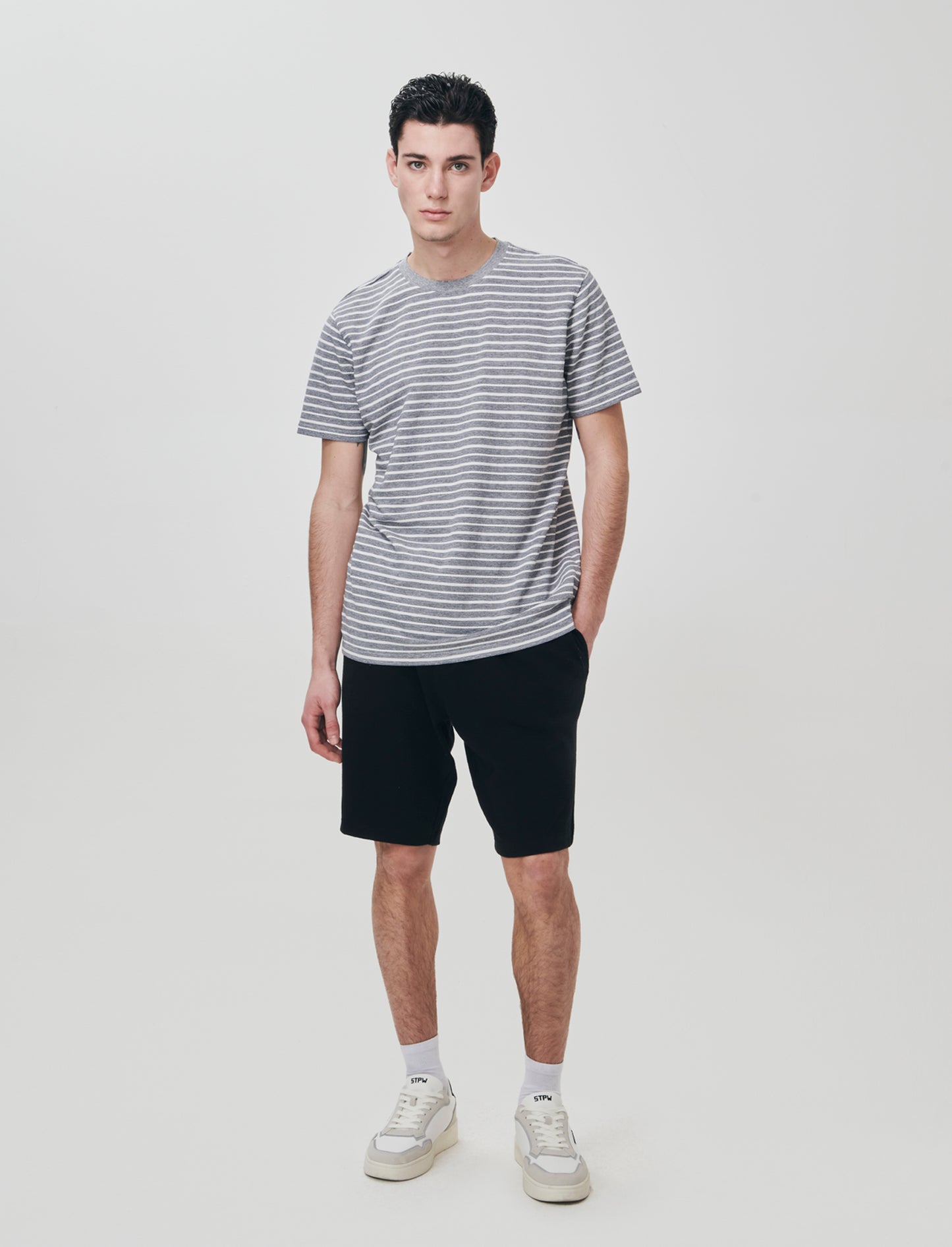 Bermuda Jacquard Effetto Juta con Vita Jogger - Nero