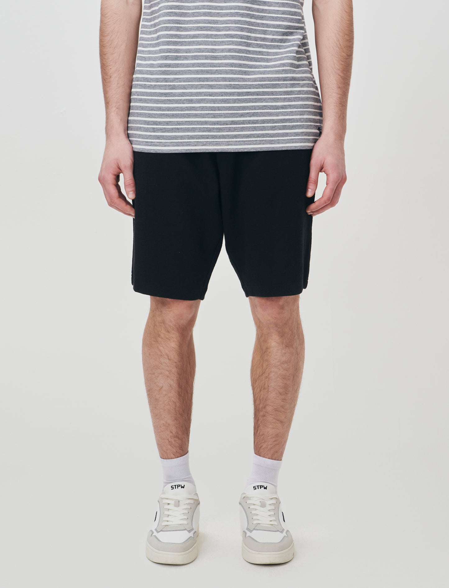 Bermuda Jacquard Effetto Juta con Vita Jogger - Nero