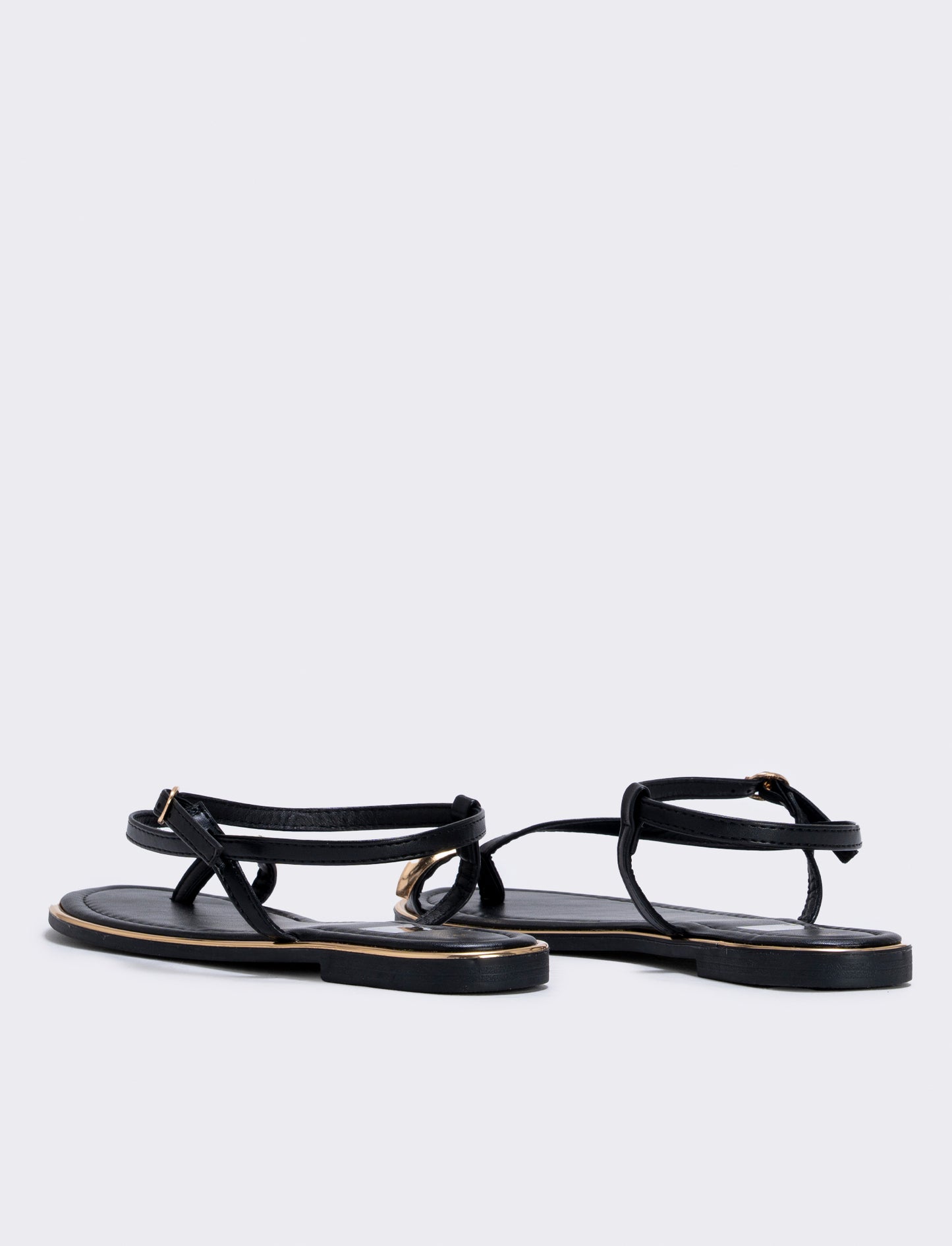 Sandalo con anello da donna - Nero