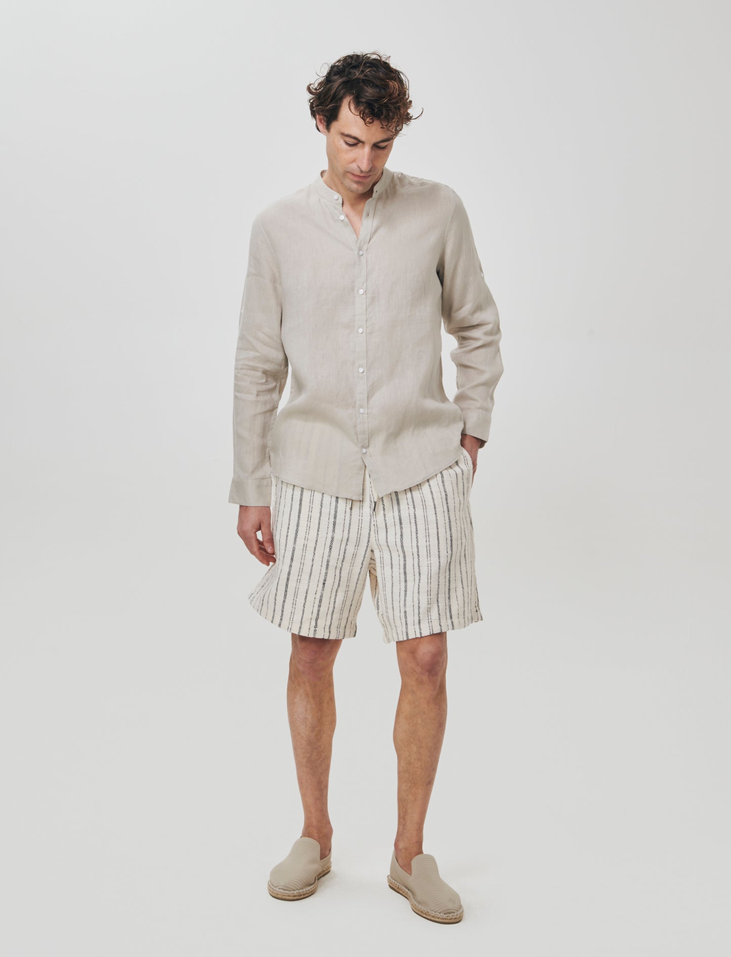 Bermuda jogger in jacquard fabric - Beige