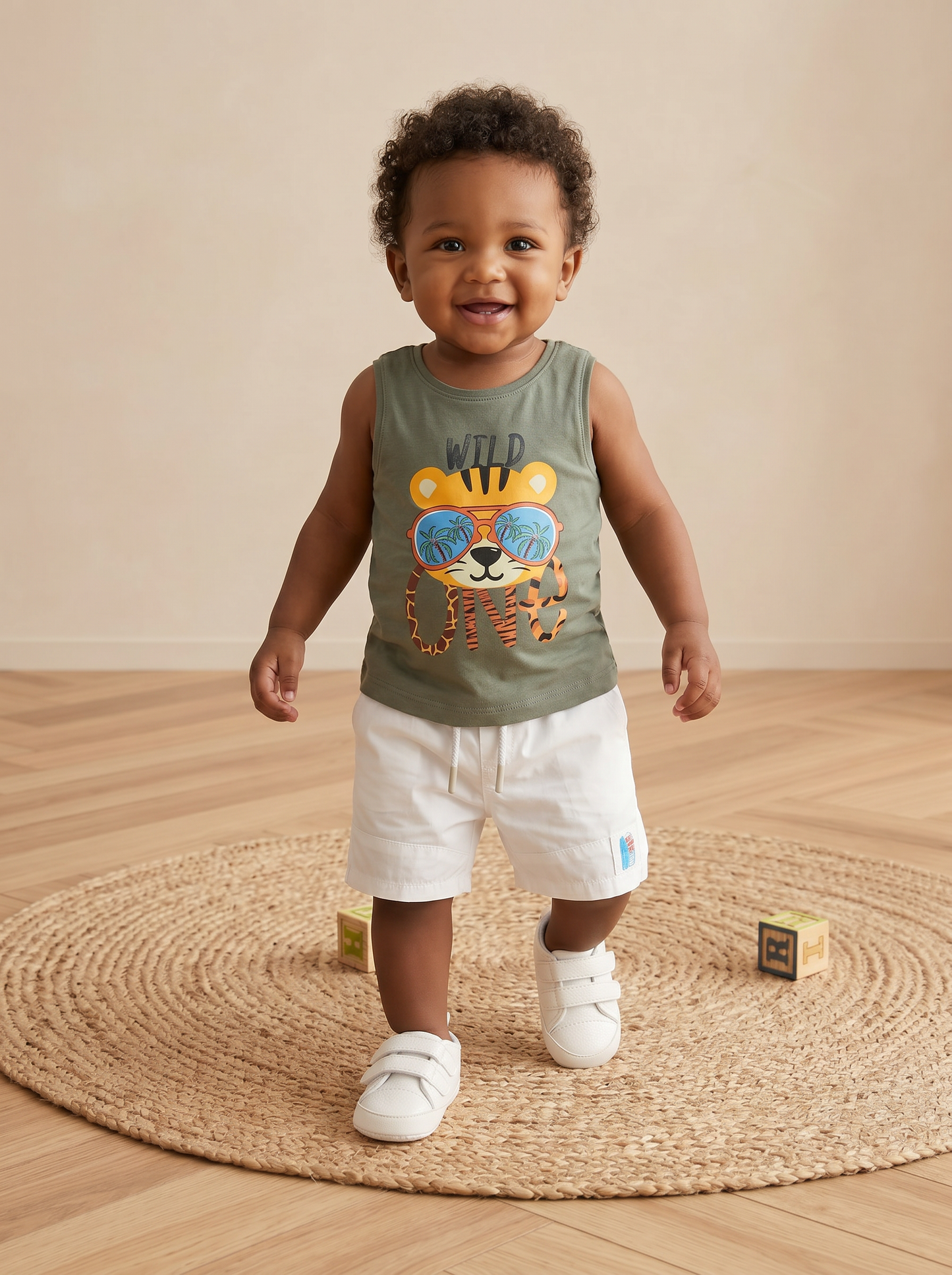 Sleeveless round neck with large print - Green