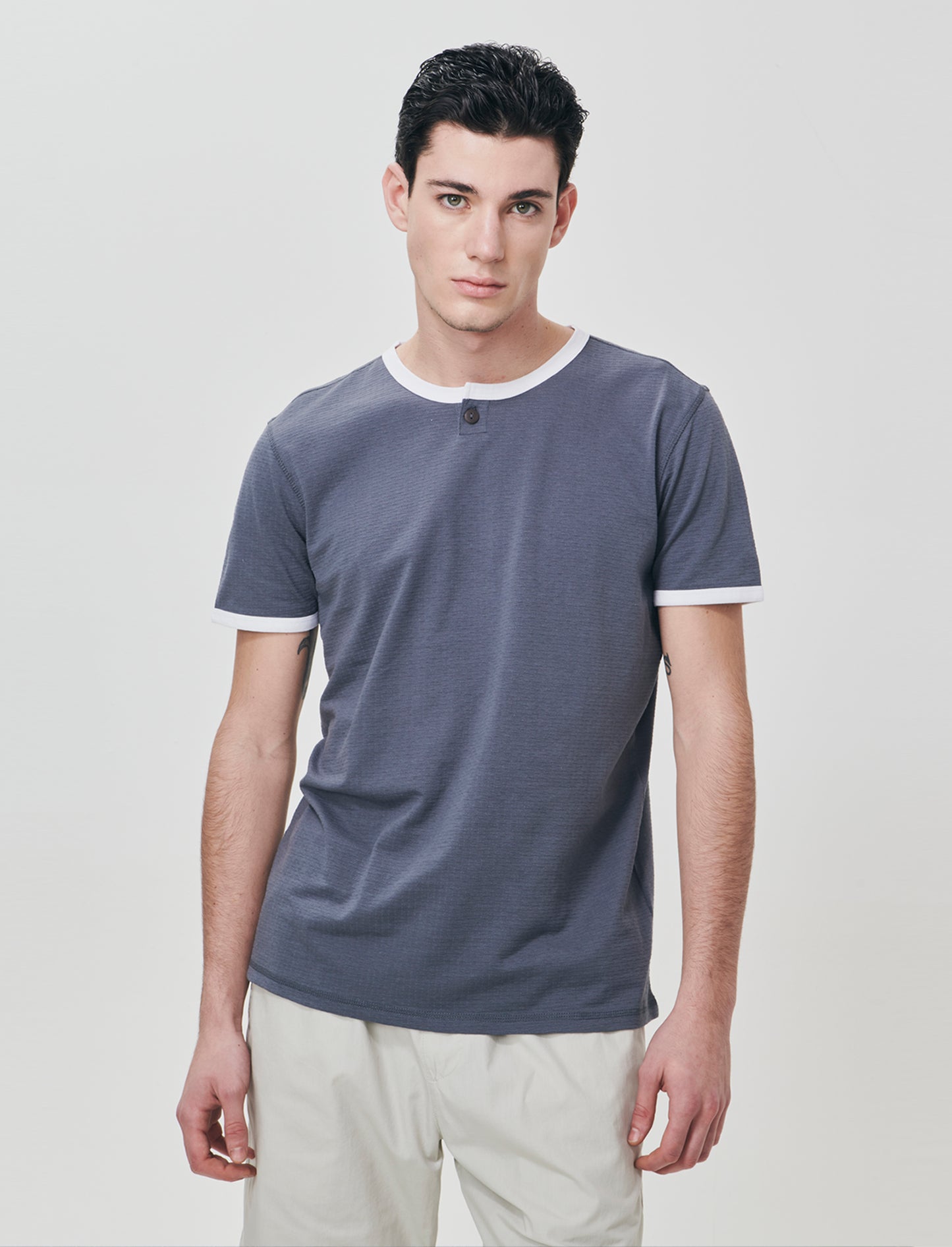 T-shirt Serafino in Tessuto Jacquard - Avion