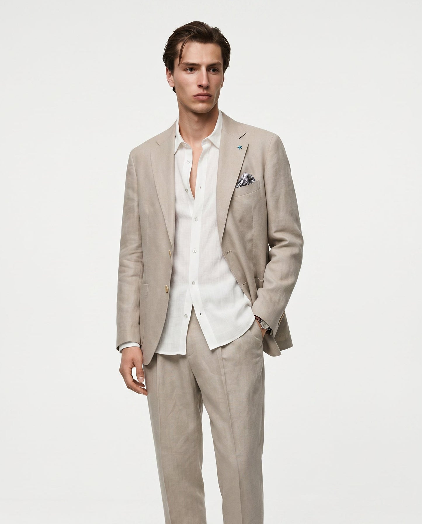 Pure linen blazer with elegant details - Beige