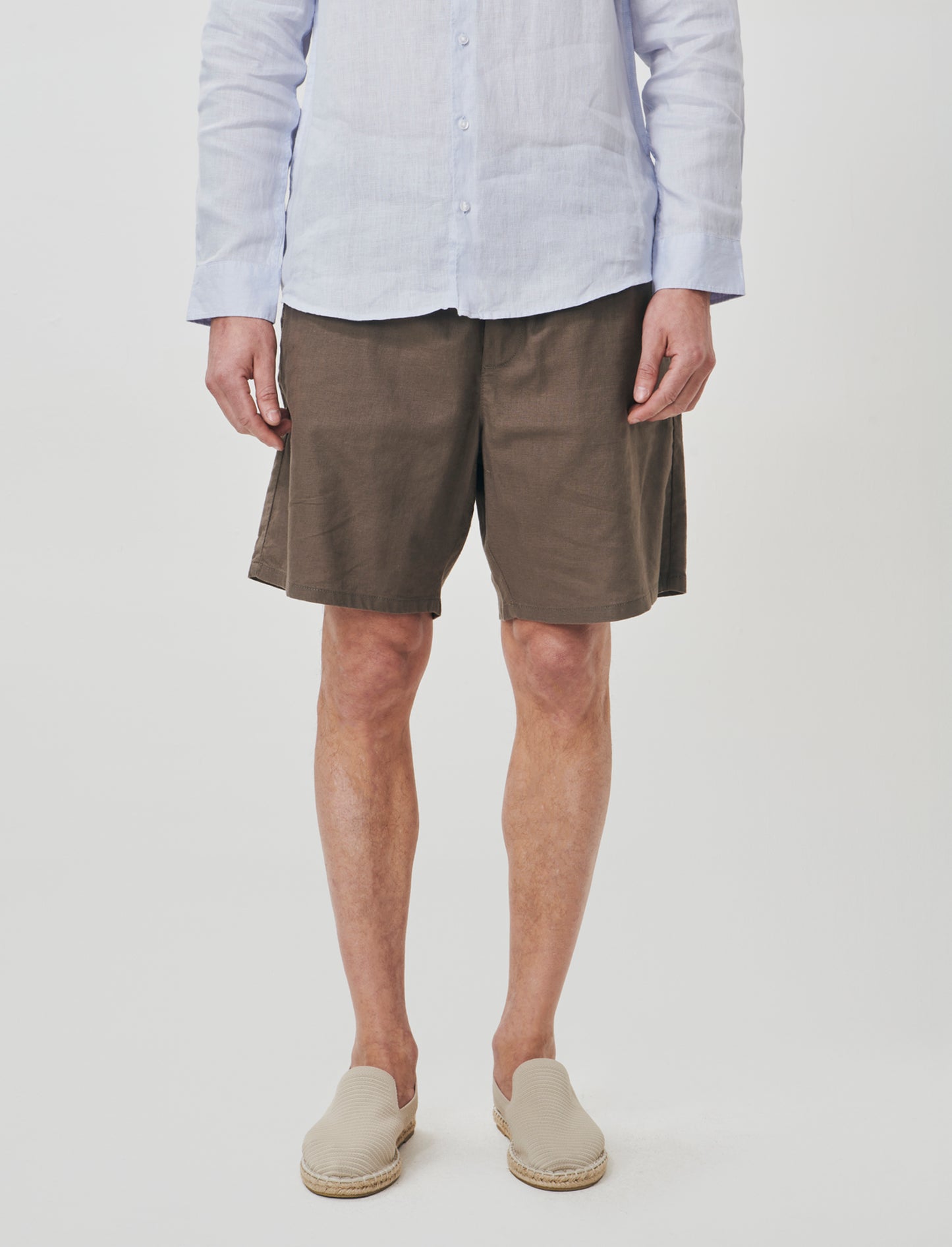 Bermuda Jogger in Linen Blend with Pocket - Grey