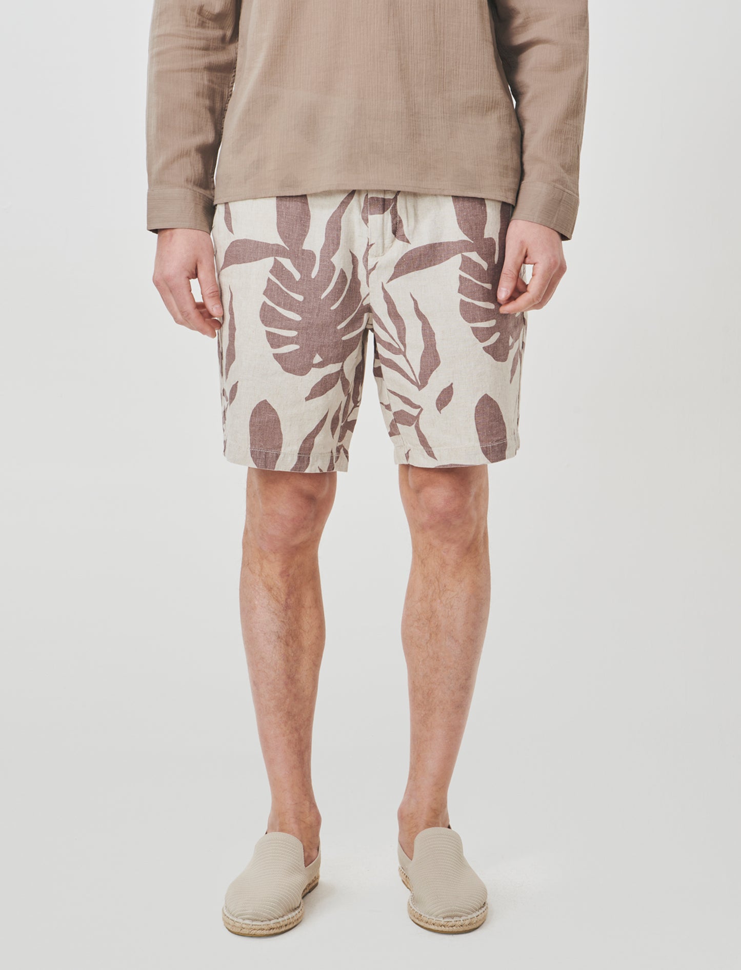 Bermuda Floral Linen Jogger - Beige