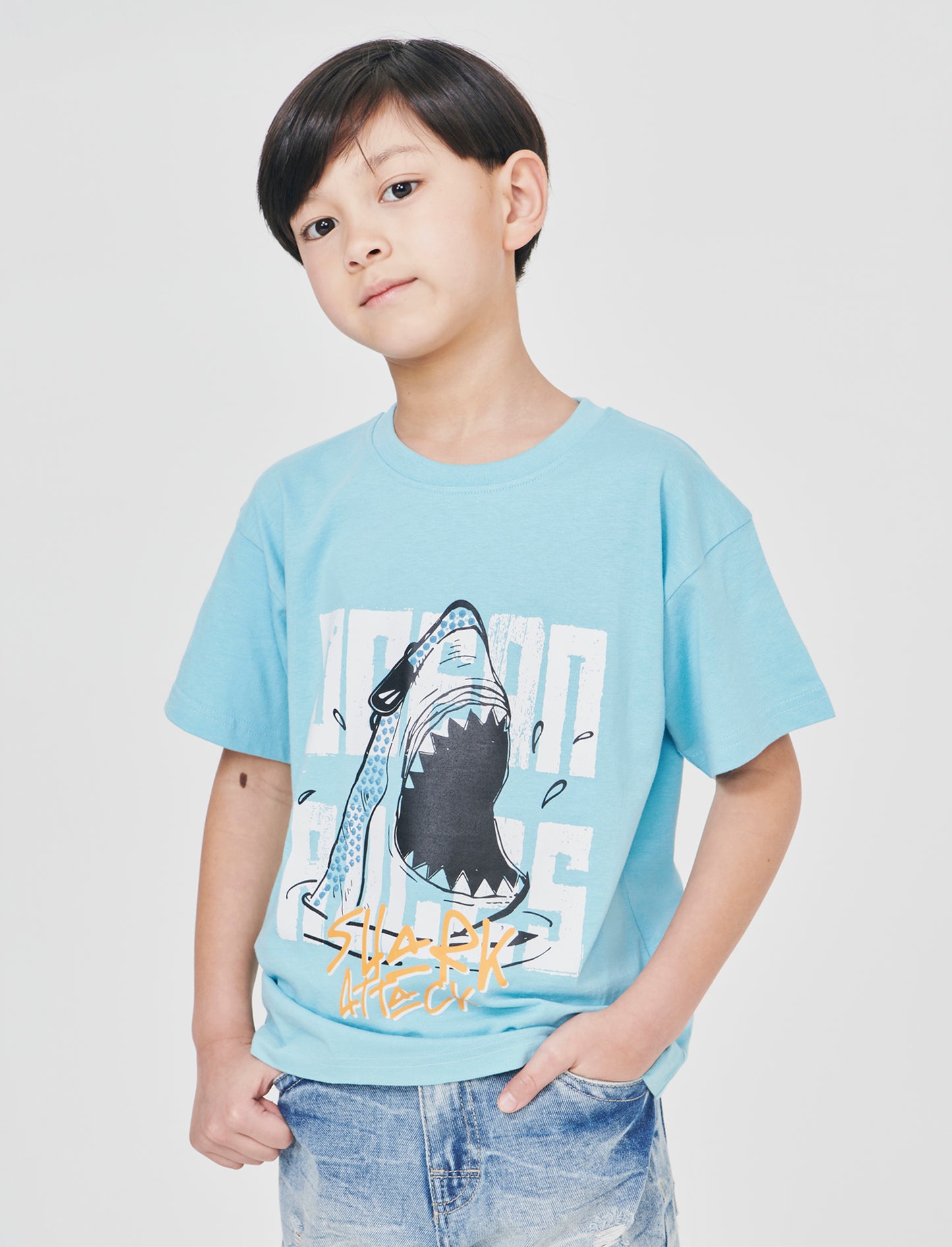 T-shirt mezza manica shark attack - Azzurro