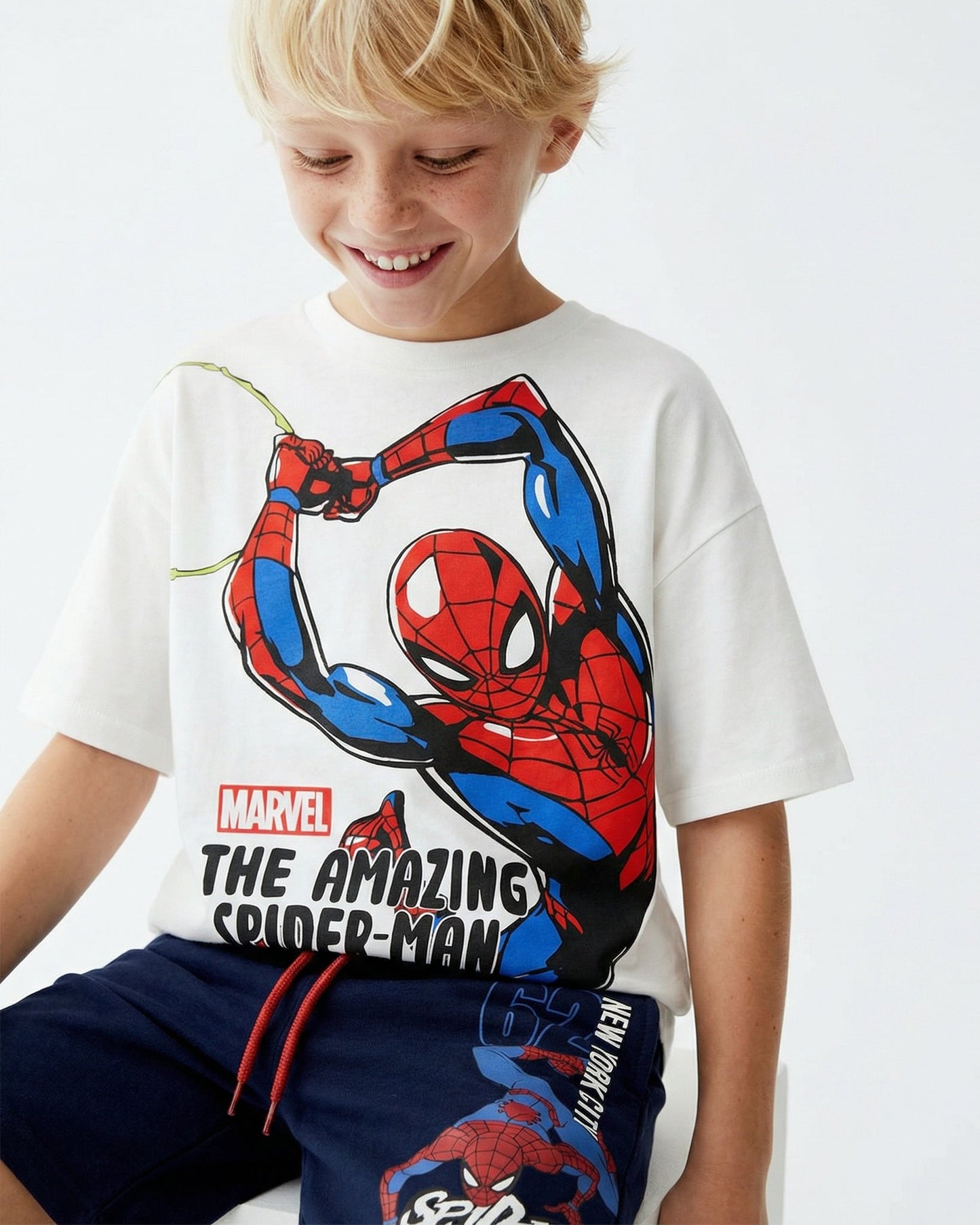 T-shirt Spider Man per giovani fan Marvel - Bianco