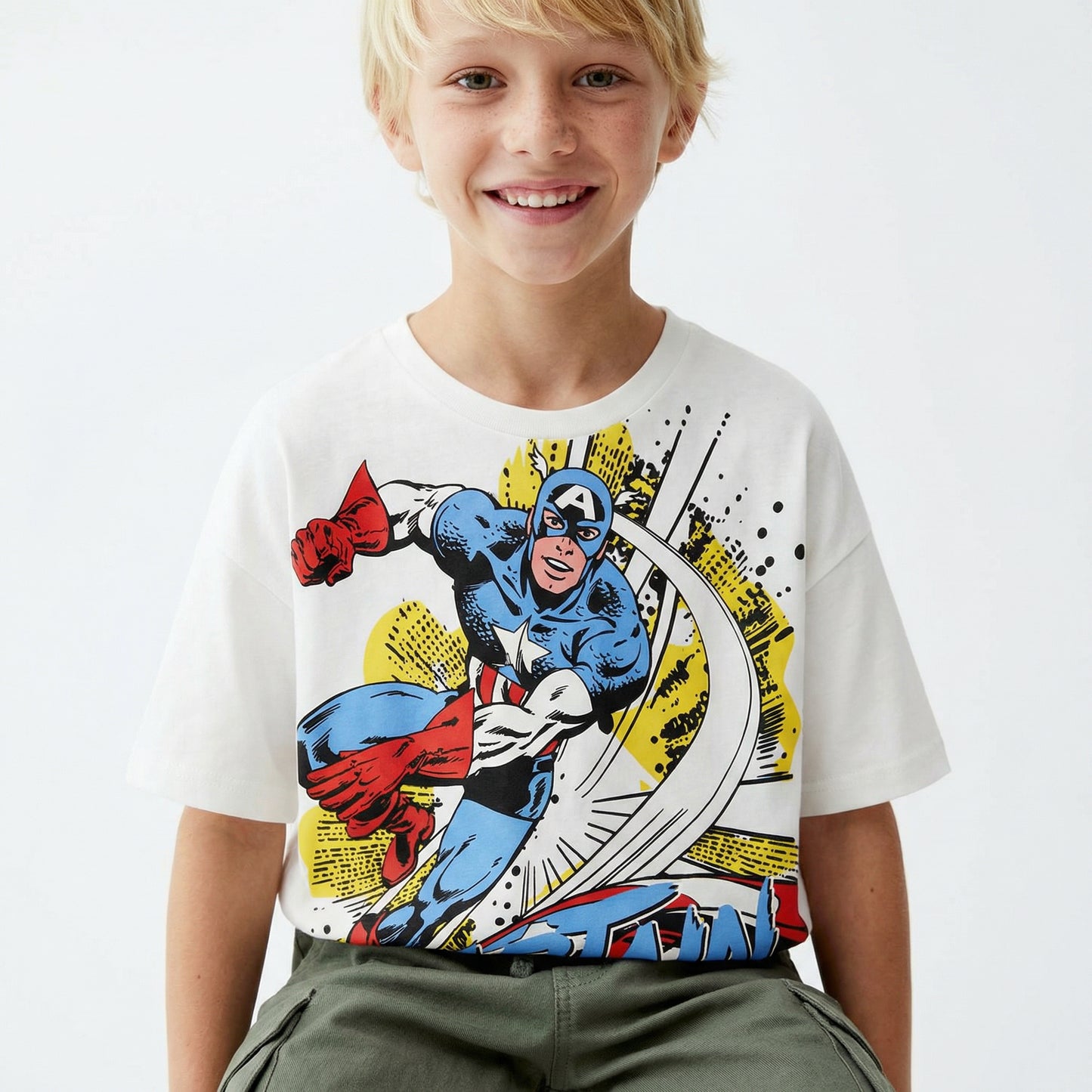T-shirt cotone con personaggi Marvel - var 1