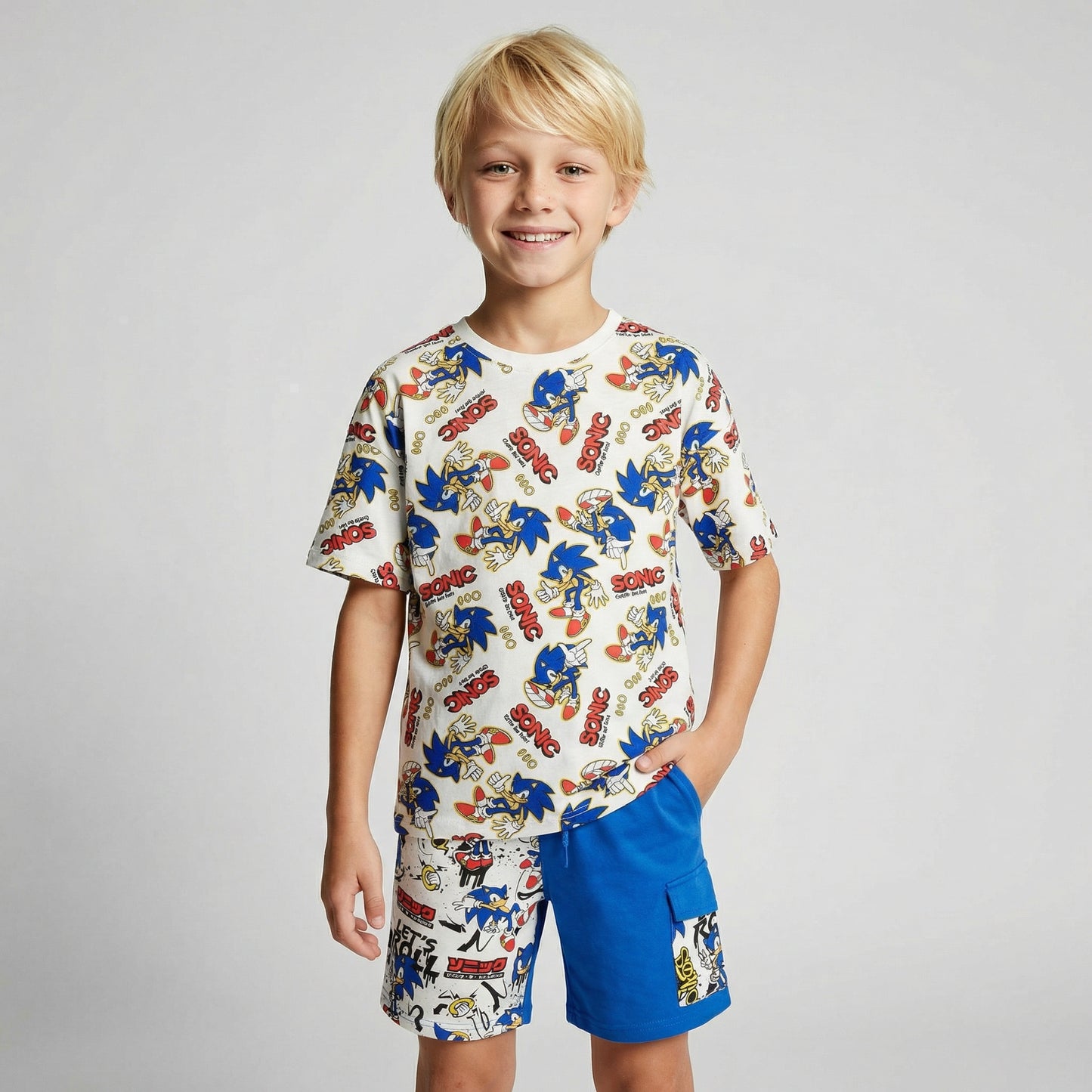 T-shirt Sonic: divertimento per bambini - Fantasia