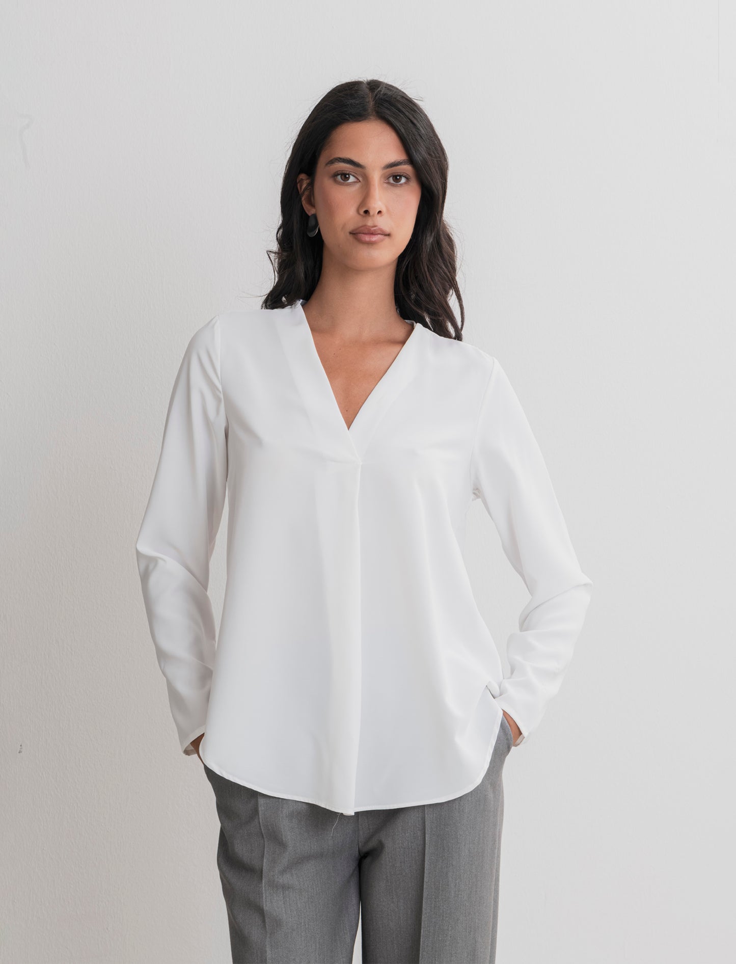CASACCA CON SCOLLO A V - Bianco panna