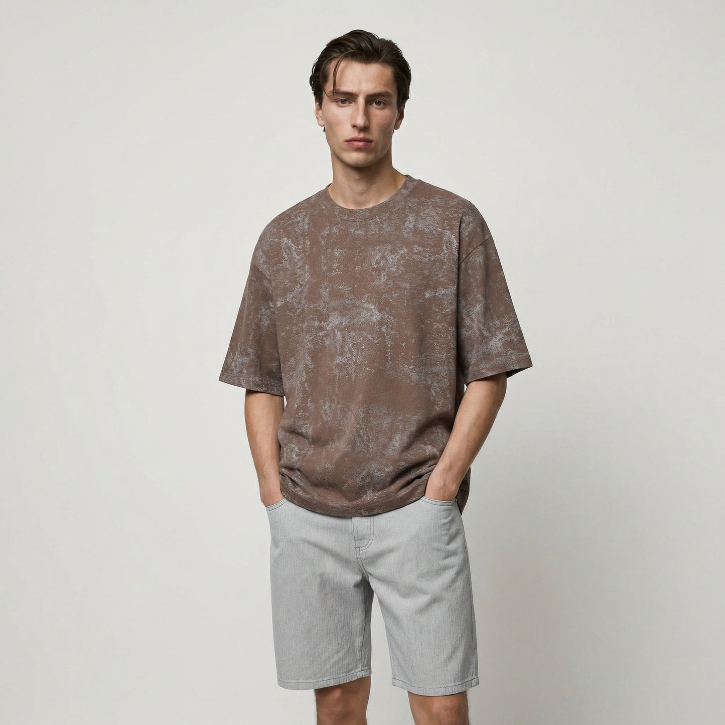 T-shirt cotone con stampa astratta all over - Grigio fango