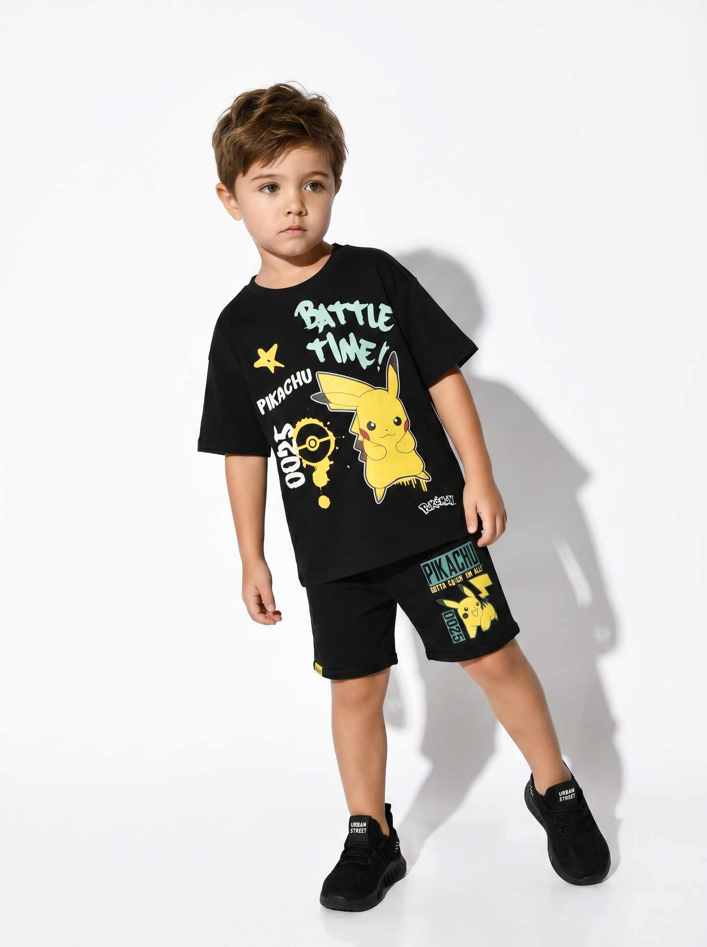 T-shirt Pokemon: divertimento per i giovani - Nero