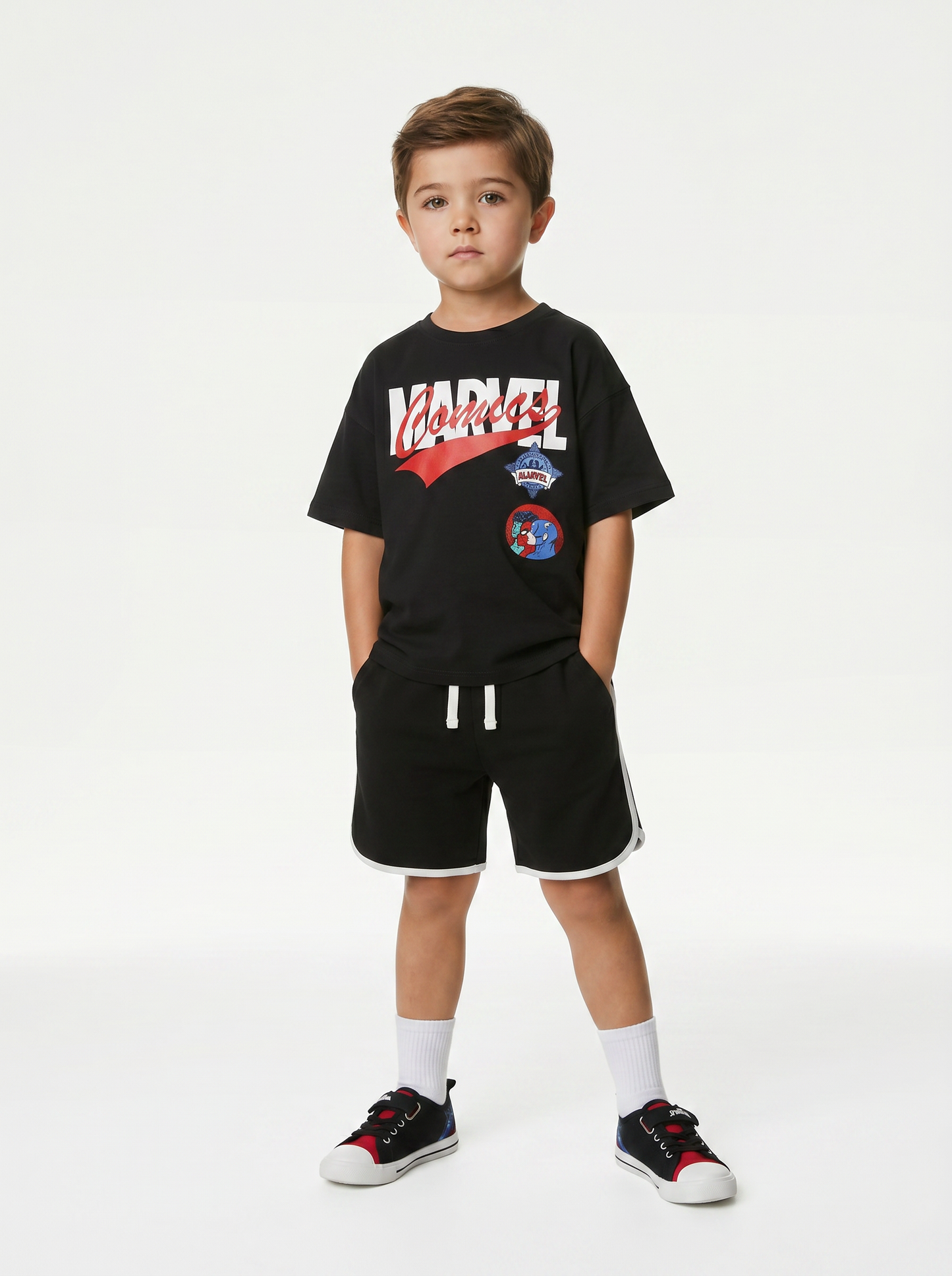 T-Shirt in cotone con stampe Marvel - Nero
