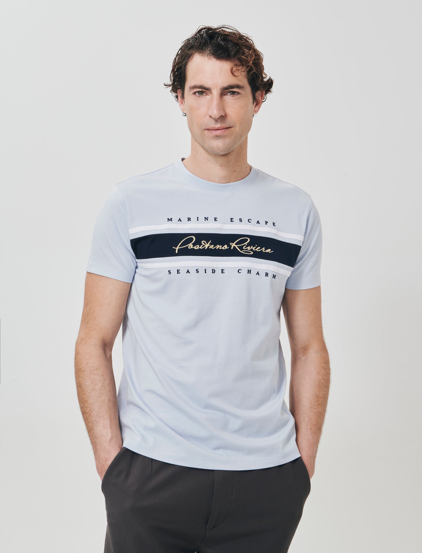 T-shirt with band and embroidery on the chest - Sky blue