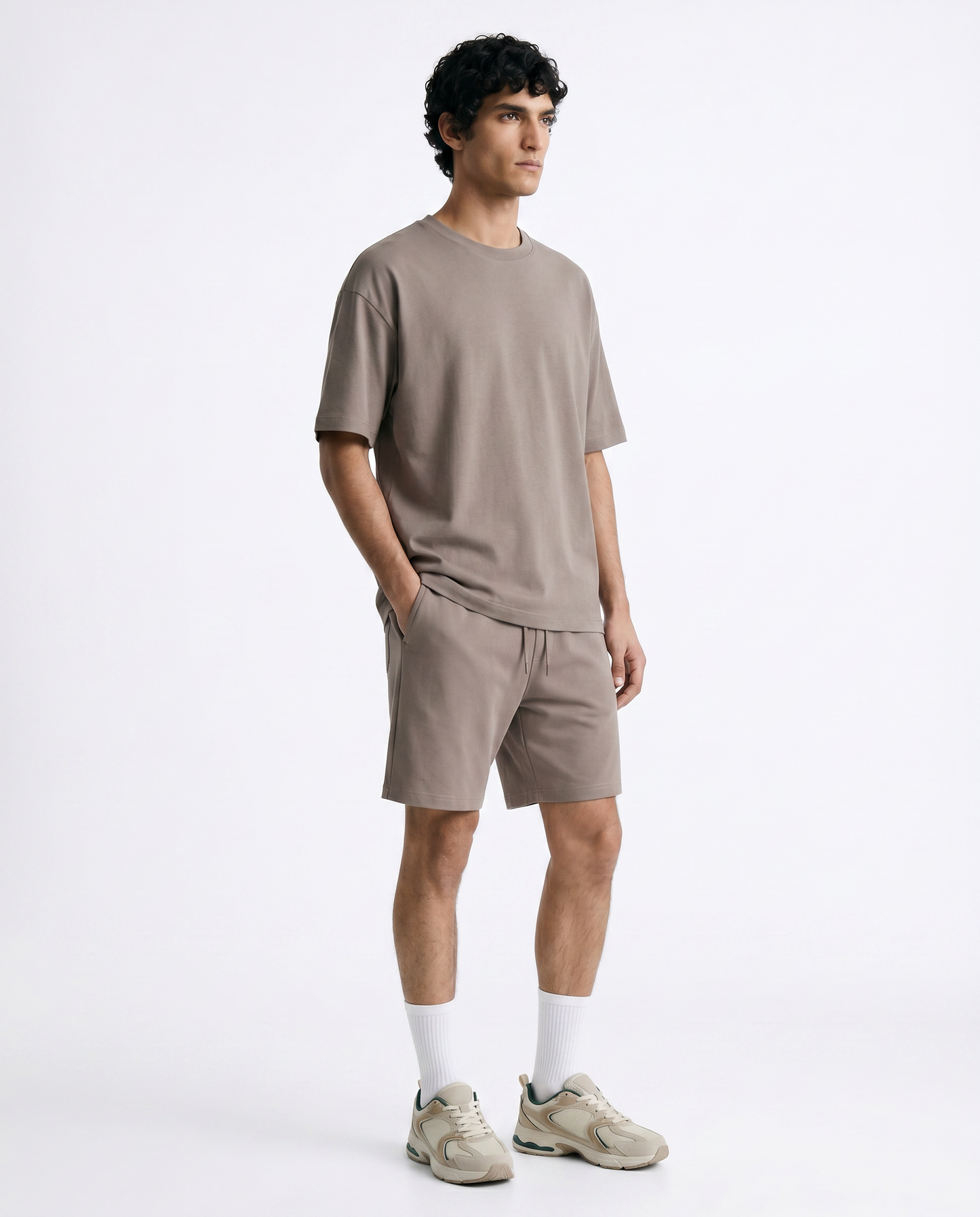 T-shirt uomo jersey relaxed fit maniche corte - Grigio fango