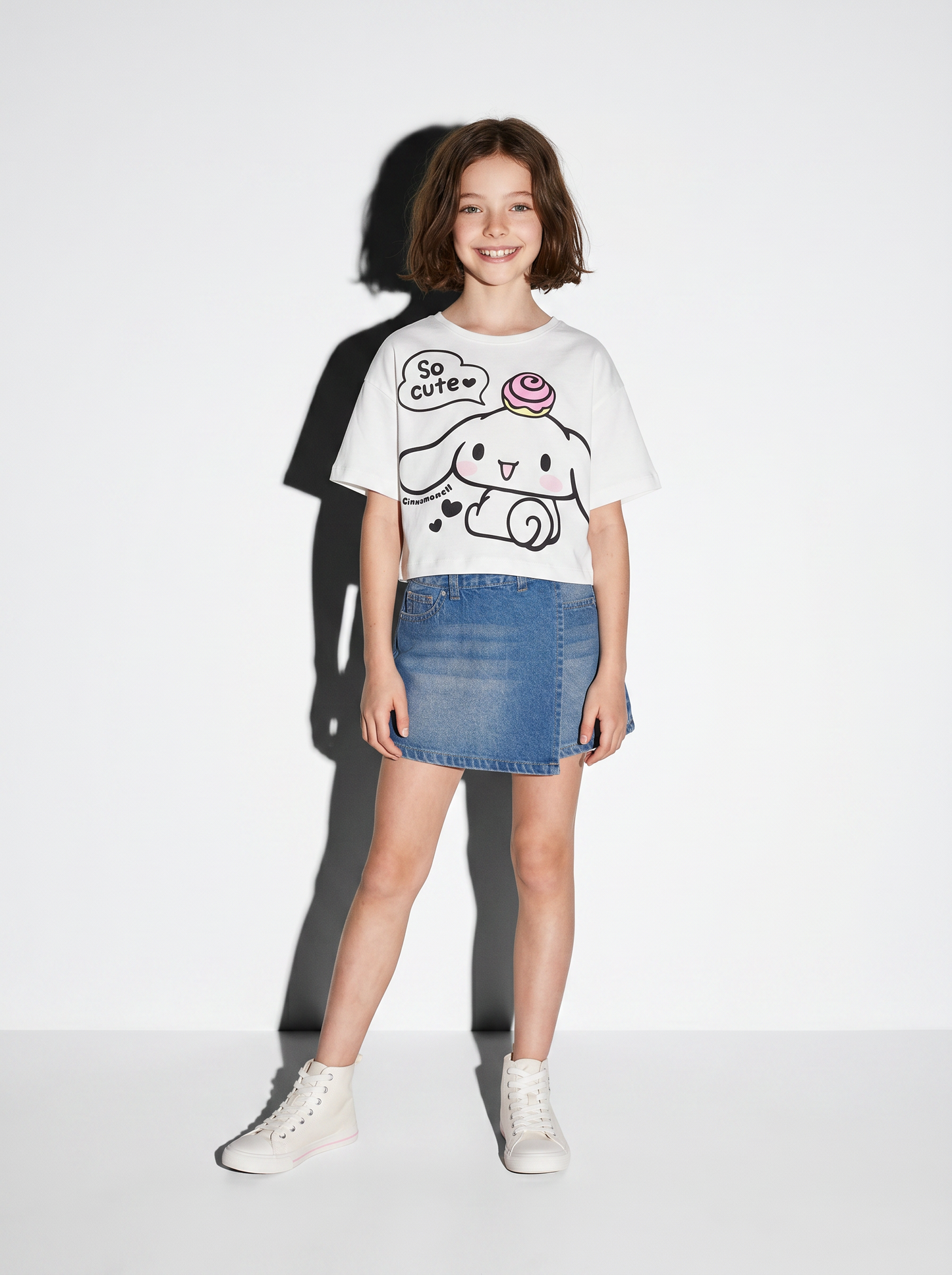 T-shirt mezza manica Hello Kitty e amici - Bianco