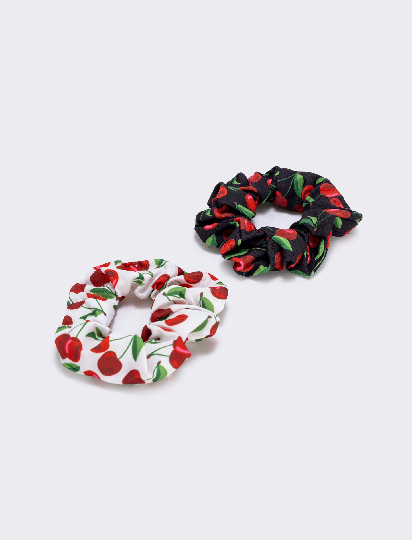 Set 3 pezzi  scrunchie piu pinza capelli bambina - Nero-bianco