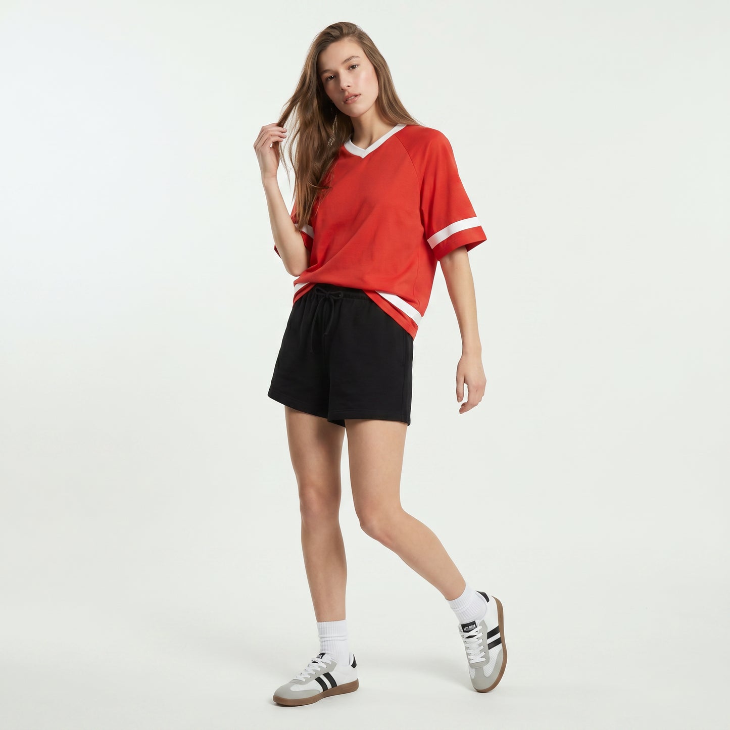 T-Shirt Scollo a V con Stampa - Corallo