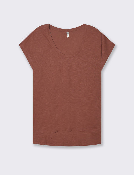 T-shirt: stile e comfort unici - Rosso